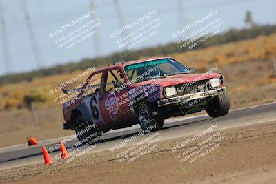 media/Oct-02-2022-24 Hours of Lemons (Sun) [[cb81b089e1]]/915am (I-5)/